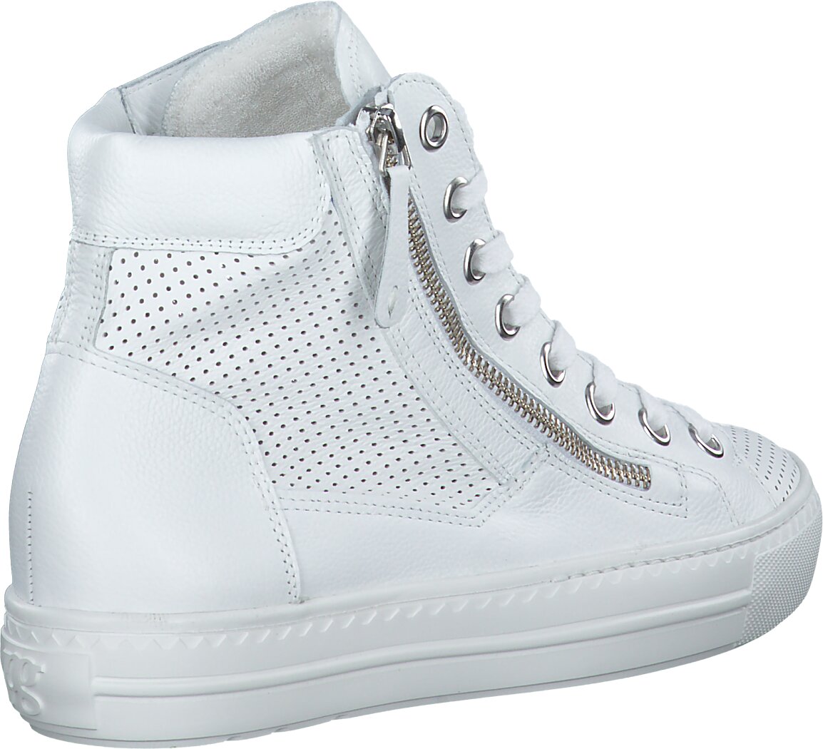 Black and green high tops deals