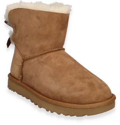 UGG Winter-Stiefel für Damen 192222423981 (Mittelbraun)
